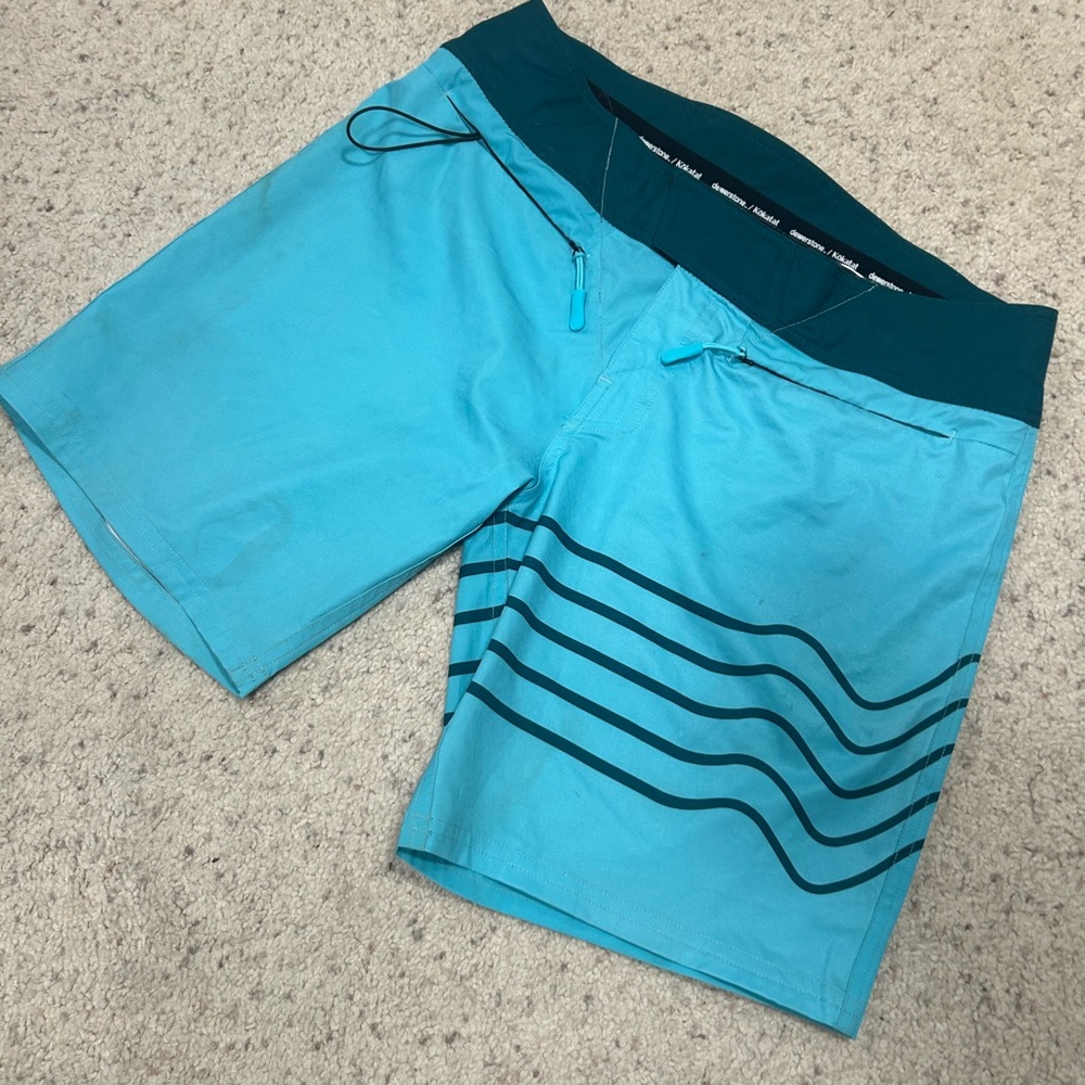 Kokatat Dewerstone collab quick dry surf board or kayak shorts women’s size 4